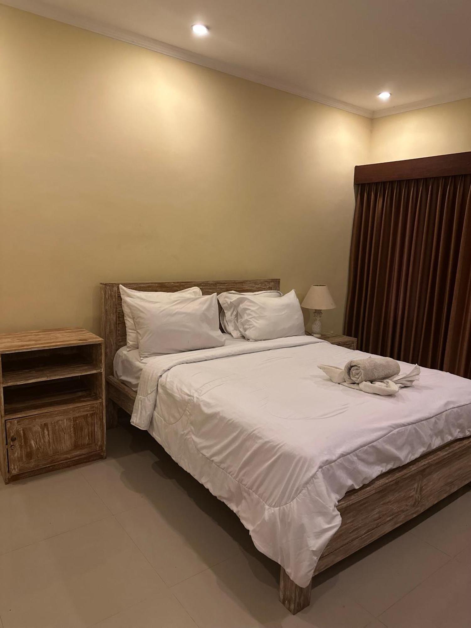 Dicky Guest House Batu Bolong Canggu Exterior foto